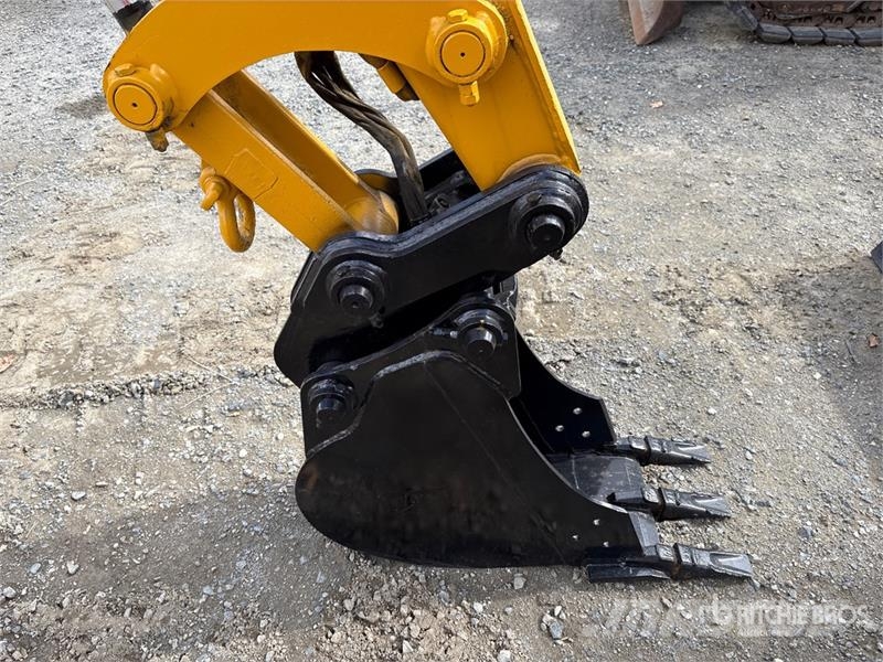 CAT 305 CR Mini Excavator Mini bagri <7t