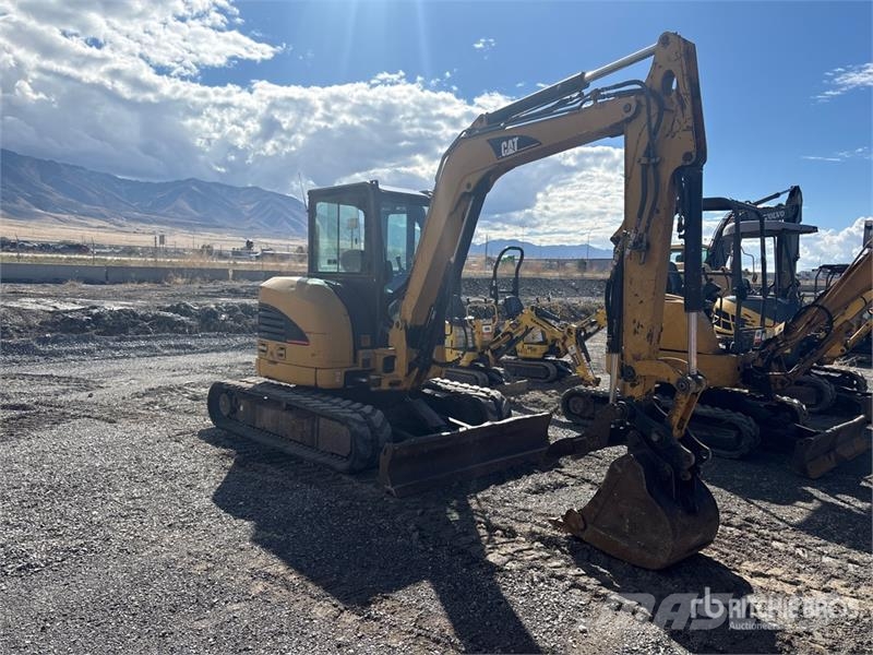CAT 305C CR Mini Excavator Мини-экскаваторы