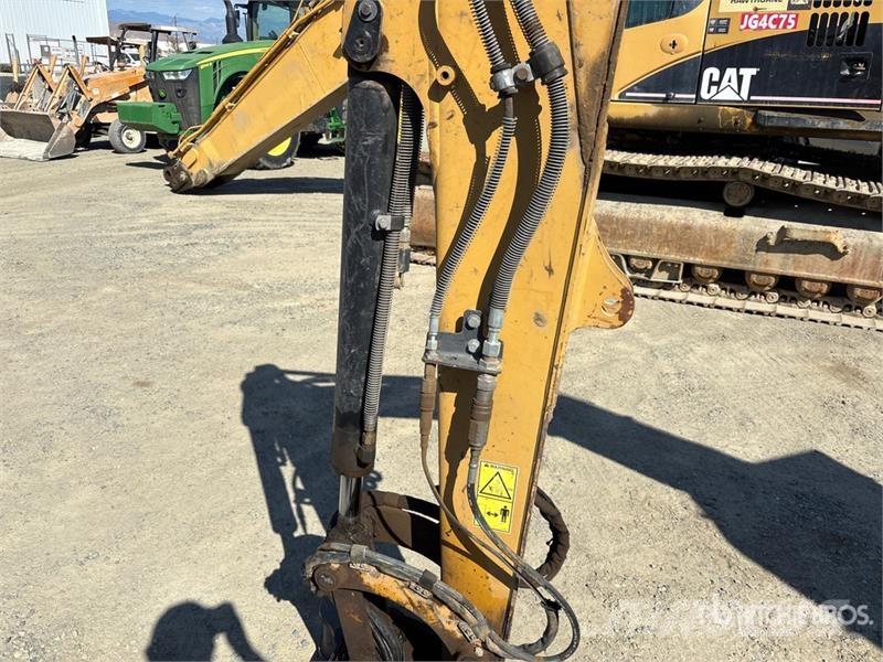 CAT 305E CR Mini Excavator Mini kotrók < 7t