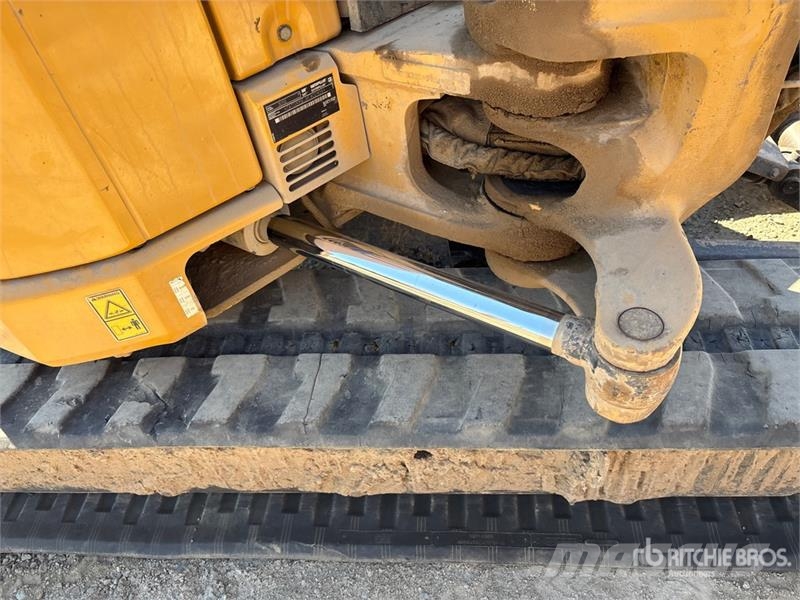 CAT 305E CR Mini Excavator Mini kotrók < 7t