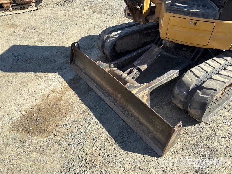 CAT 305E CR Mini Excavator Mini kotrók < 7t