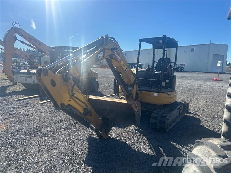 CAT 305E2 CR Mini Excavator Minibagger < 7t