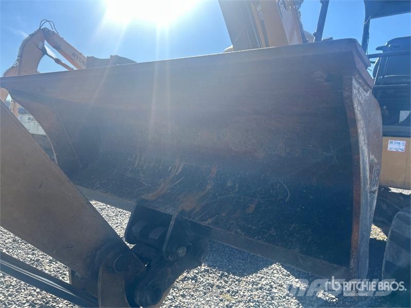 CAT 305E2 CR Mini Excavator Minibagger < 7t