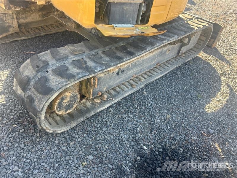 CAT 305E2 CR Mini Excavator Minibagger < 7t