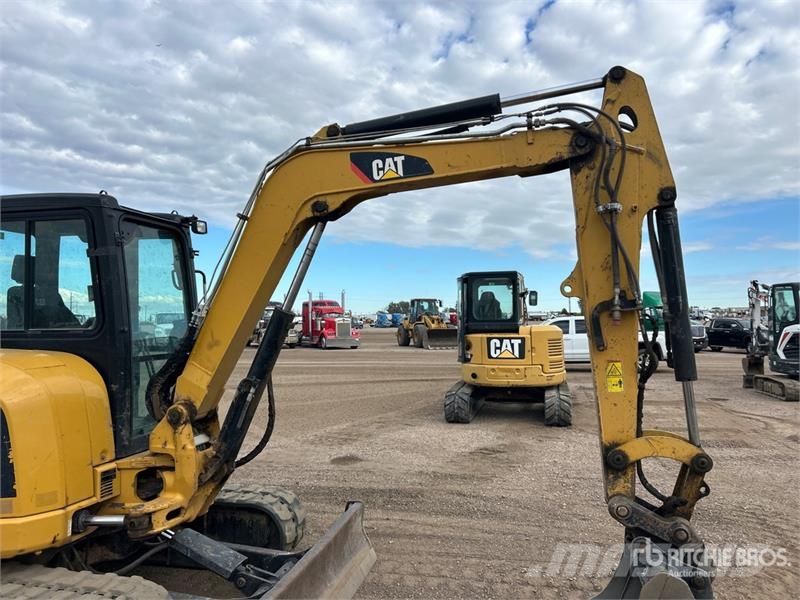 CAT 305E2 CR Mini Excavator Minikaivukoneet < 7t