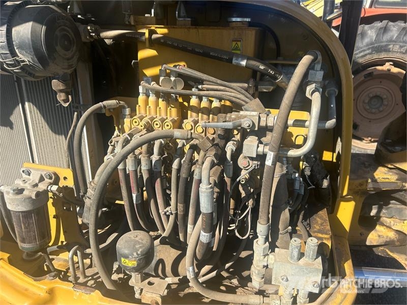 CAT 305E2 CR Mini Excavator Minibagger < 7t