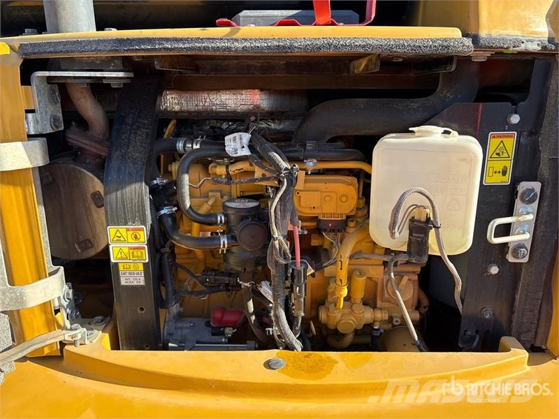 CAT 305E2 CR Mini Excavator Minigravemaskiner