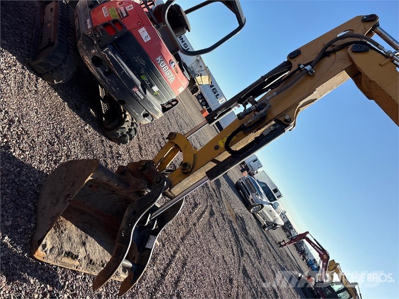 CAT 305E2 CR Mini Excavator Minigravemaskiner