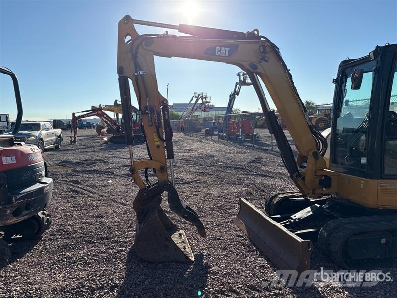 CAT 305E2 CR Mini Excavator Minigravemaskiner