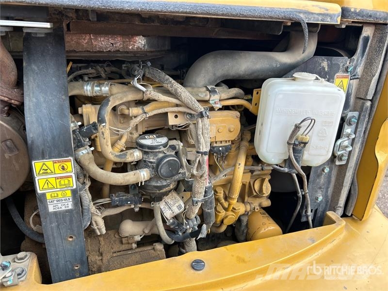 CAT 305E2 CR Mini Excavator Minikaivukoneet < 7t