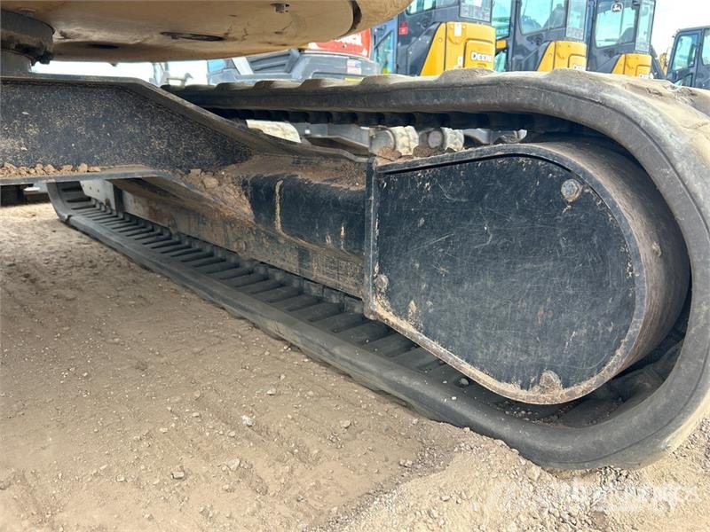 CAT 305E2 CR Mini Excavator Minikaivukoneet < 7t