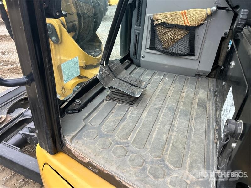 CAT 305E2 CR Mini Excavator Mini excavatoare < 7t