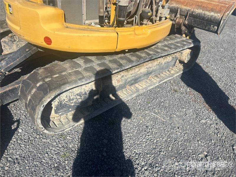 CAT 305E2 CR Mini Excavator Minibagger < 7t