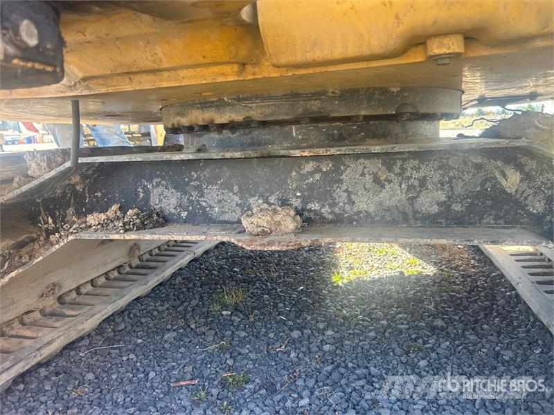 CAT 305E2 CR Mini Excavator Minibagger < 7t