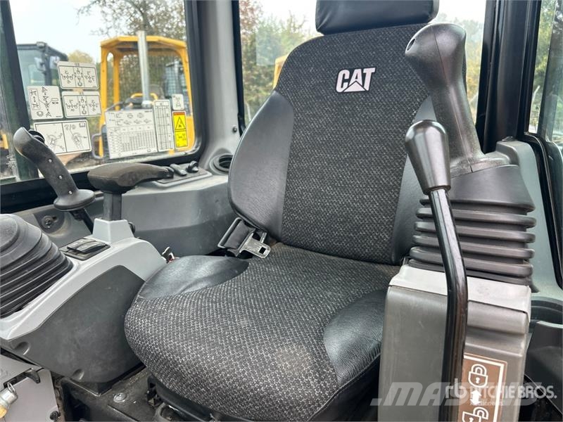 CAT 305E2 CR Mini Excavator Mini excavatoare < 7t
