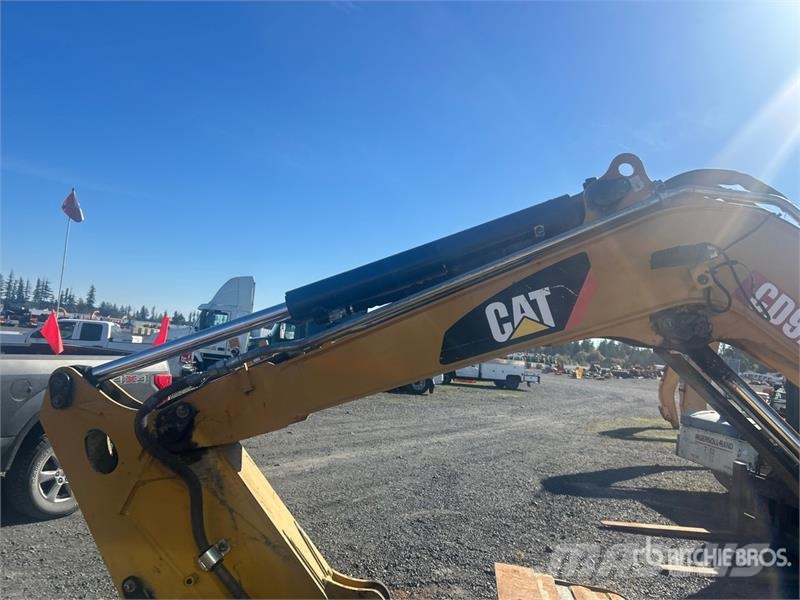 CAT 305E2 CR Mini Excavator Minibagger < 7t