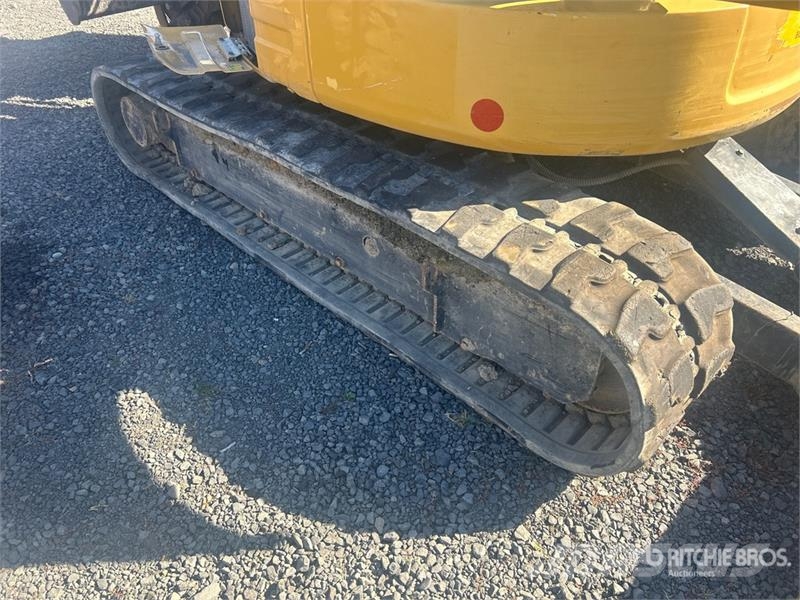 CAT 305E2 CR Mini Excavator Minibagger < 7t