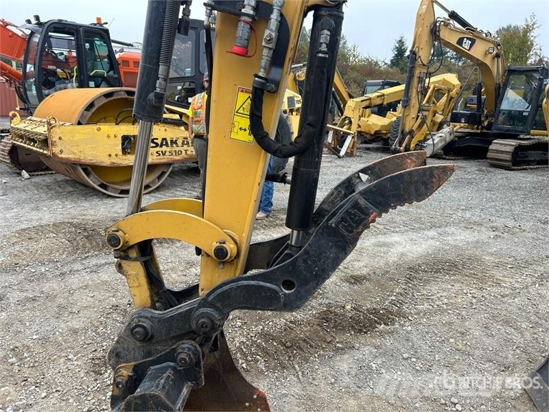 CAT 305E2 CR Mini Excavator Mini excavatoare < 7t