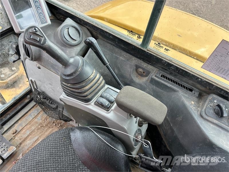 CAT 305E2 Mini Excavator حفارات صغيرة أقل من 7 طن (حفارات صغيرة)