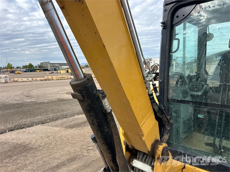 CAT 305E2 Mini Excavator حفارات صغيرة أقل من 7 طن (حفارات صغيرة)
