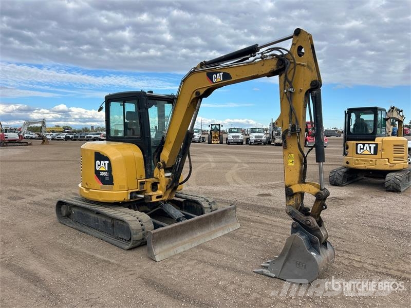 CAT 305E2 Mini Excavator حفارات صغيرة أقل من 7 طن (حفارات صغيرة)