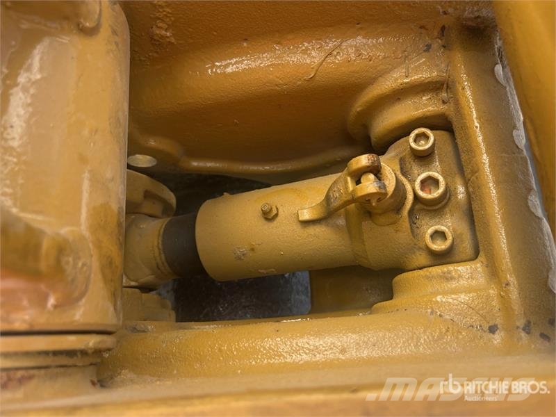 CAT 306 CR Tracked Excavator Paletli ekskavatörler