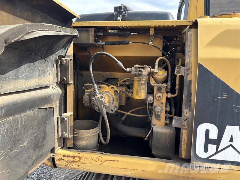 CAT 312 Crawler excavators