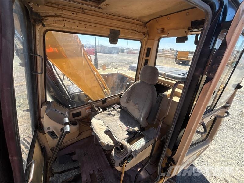 CAT 312B Gravemaskiner på larvebånd