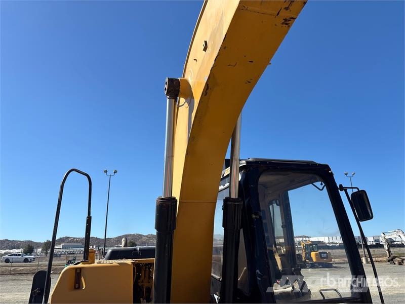 CAT 312B Gravemaskiner på larvebånd