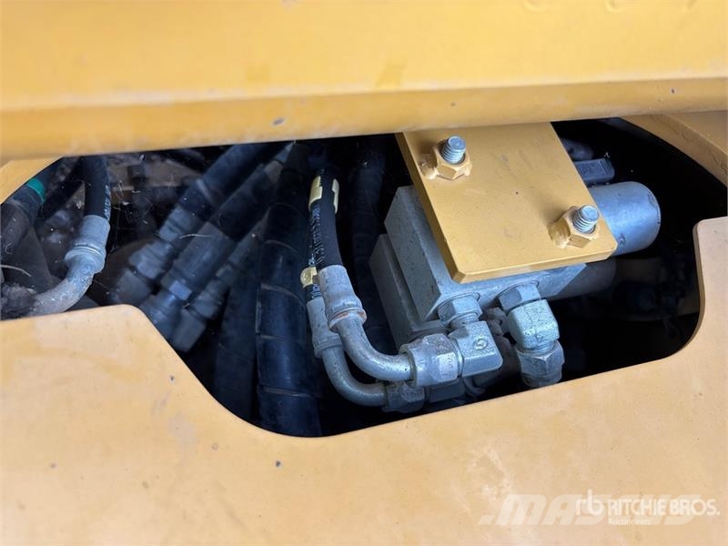 CAT 315F LCR Tracked Excavator Bagri goseničarji