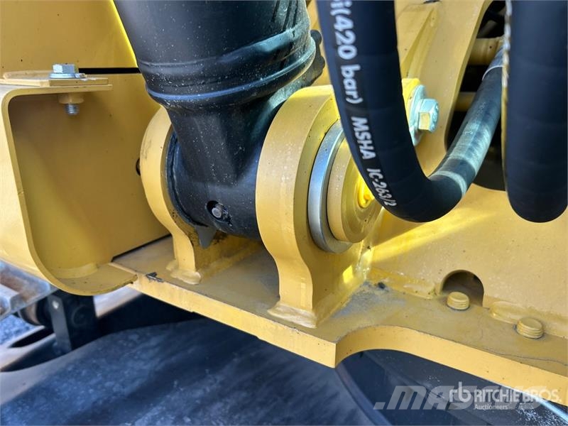 CAT 320 Tracked Excavator Bageri guseničari