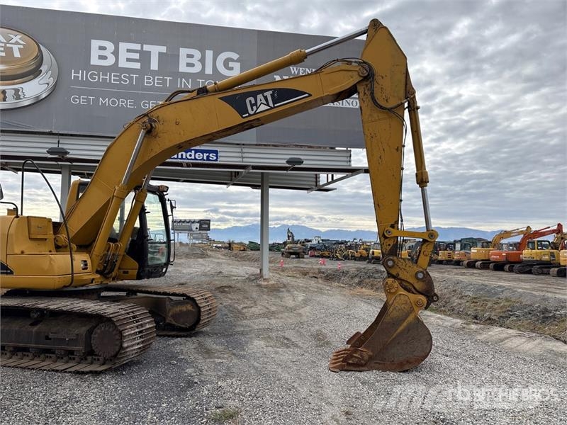 CAT 320C L Tracked Excavator Crawler excavators