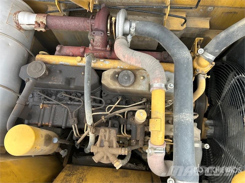 CAT 320C L Tracked Excavator Crawler excavators