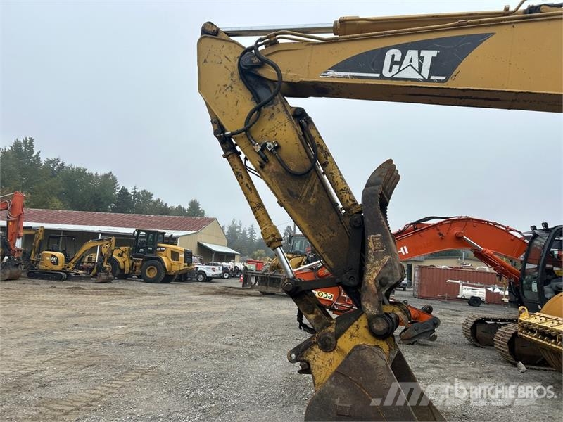 CAT 320C L Tracked Excavator Crawler excavators