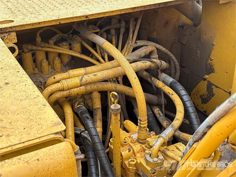 CAT 320C L Tracked Excavator Crawler excavators