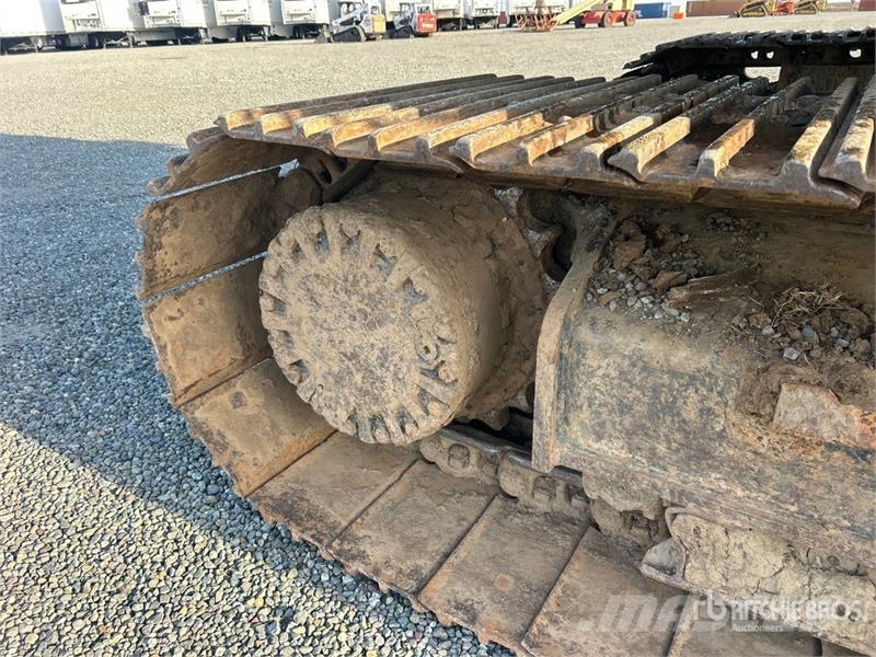 CAT 320C L Tracked Excavator Kāpurķēžu ekskavatori