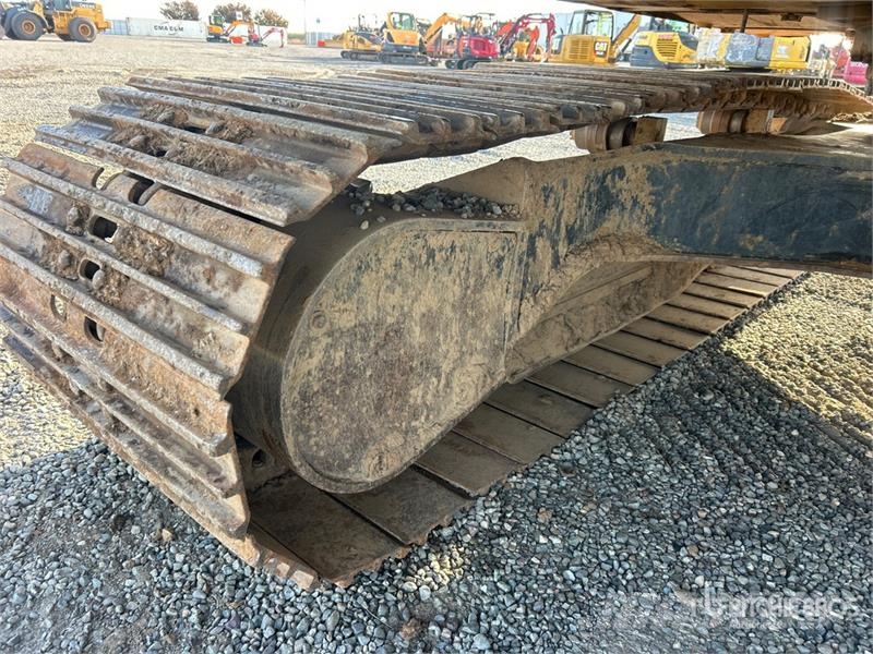 CAT 320C L Tracked Excavator Kāpurķēžu ekskavatori