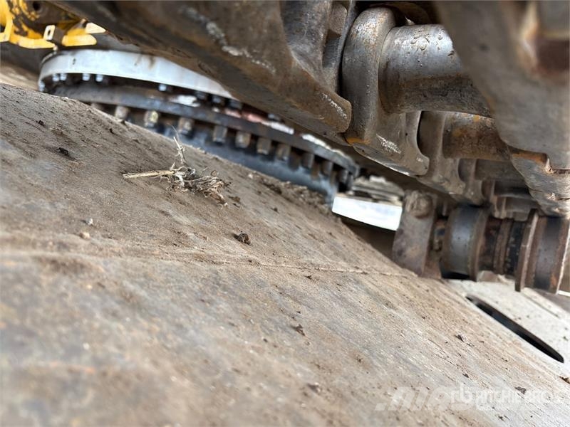 CAT 320C L Tracked Excavator Crawler excavators