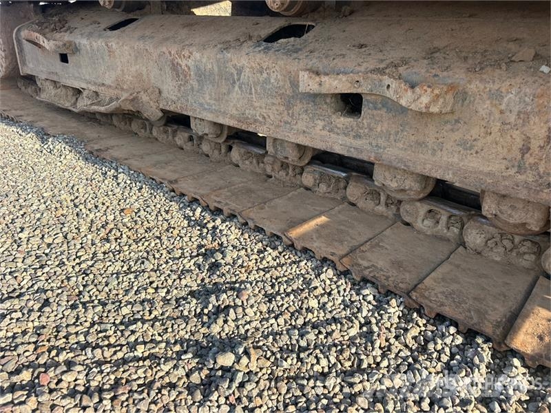 CAT 320C L Tracked Excavator Kāpurķēžu ekskavatori
