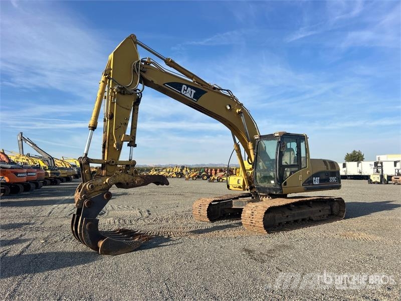 CAT 320C L Tracked Excavator Kāpurķēžu ekskavatori