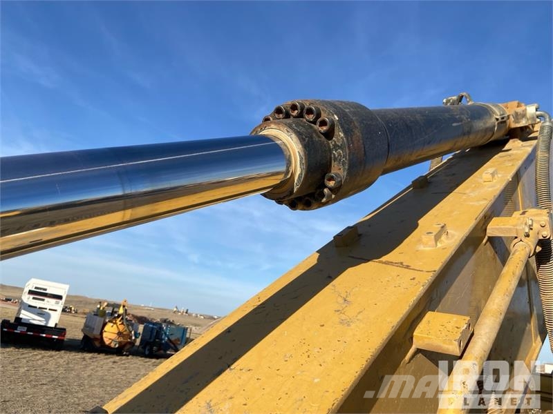 CAT 320D L Kāpurķēžu ekskavatori