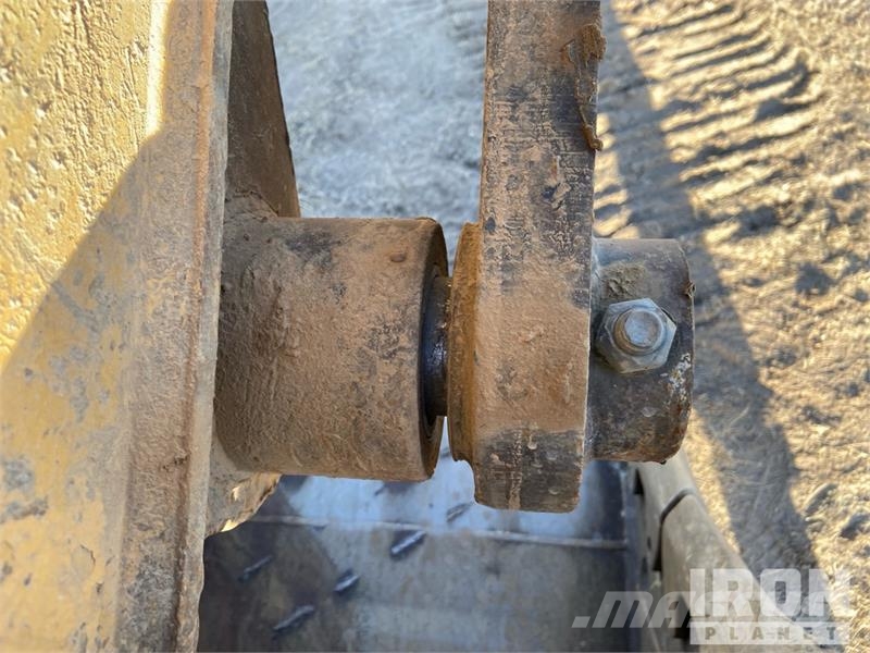 CAT 320D L Kāpurķēžu ekskavatori