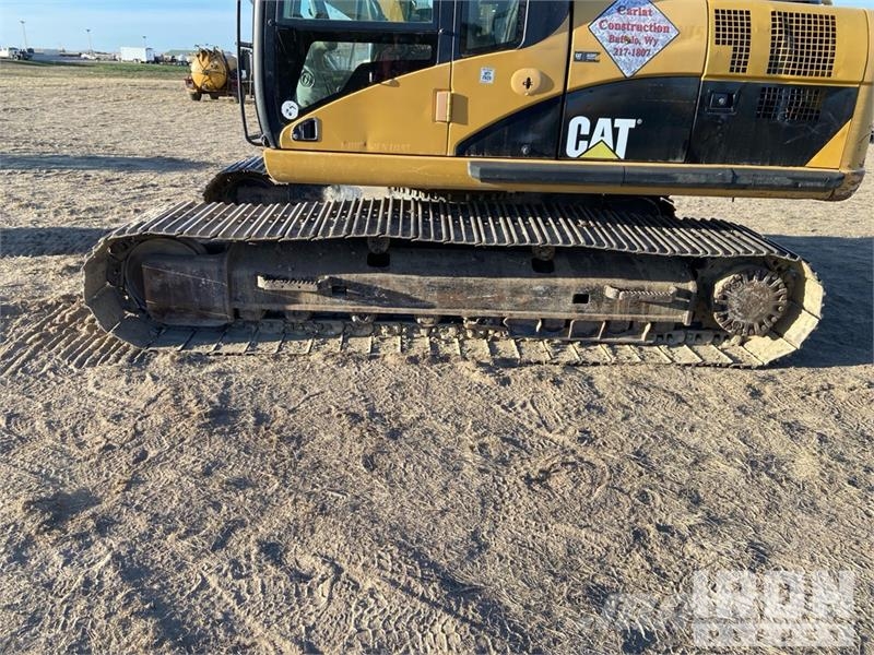 CAT 320D L Kāpurķēžu ekskavatori