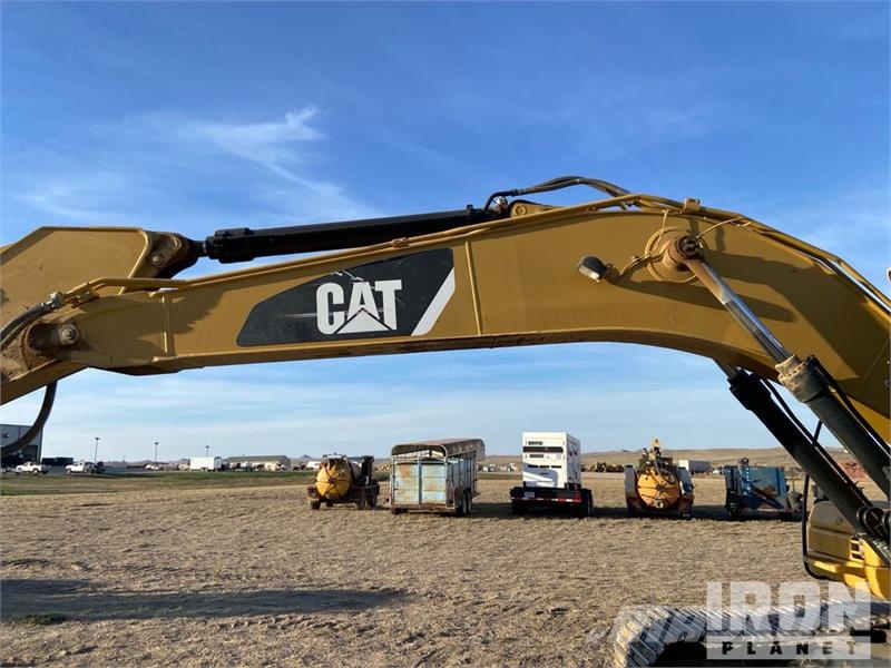 CAT 320D L Kāpurķēžu ekskavatori
