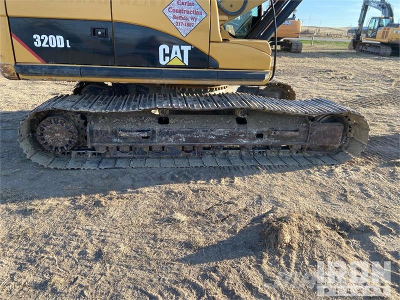 CAT 320D L Kāpurķēžu ekskavatori