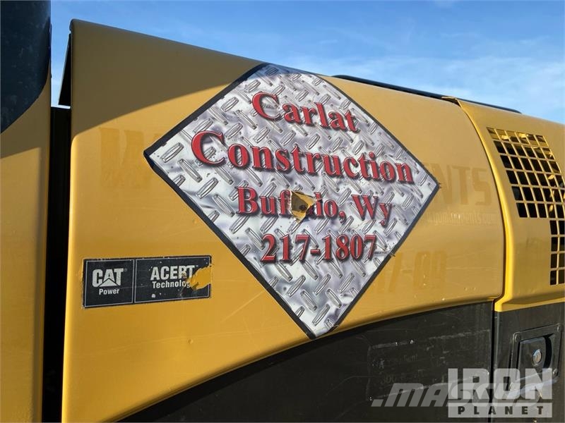 CAT 320D L Kāpurķēžu ekskavatori