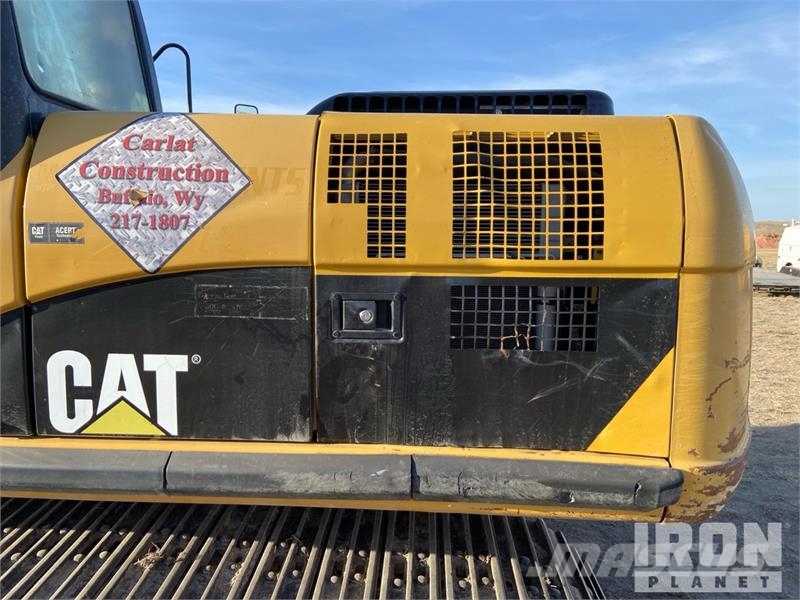 CAT 320D L Kāpurķēžu ekskavatori