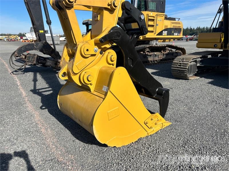 CAT 320GC Tracked Excavator Crawler excavators