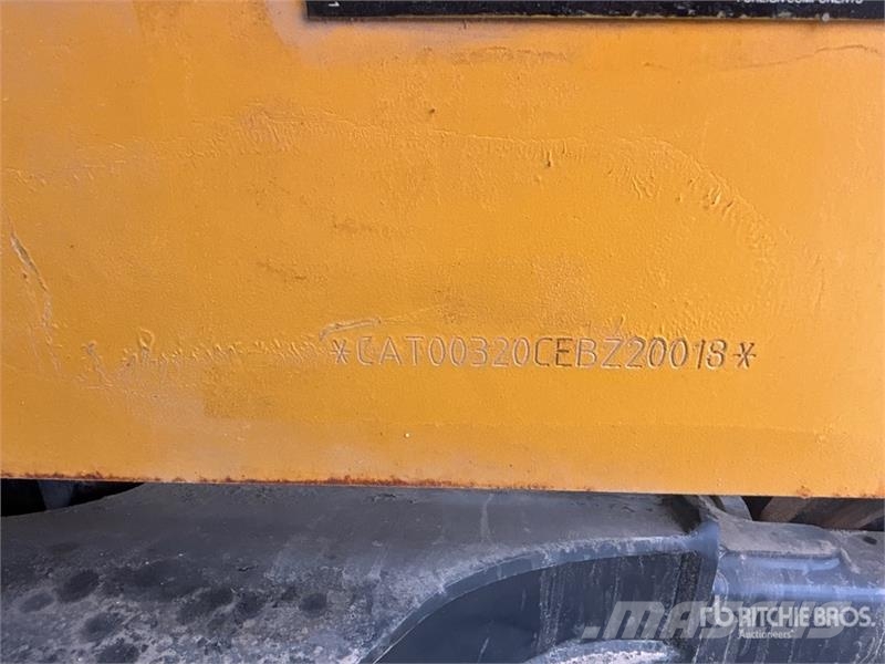 CAT 320GC Tracked Excavator Bagri goseničarji