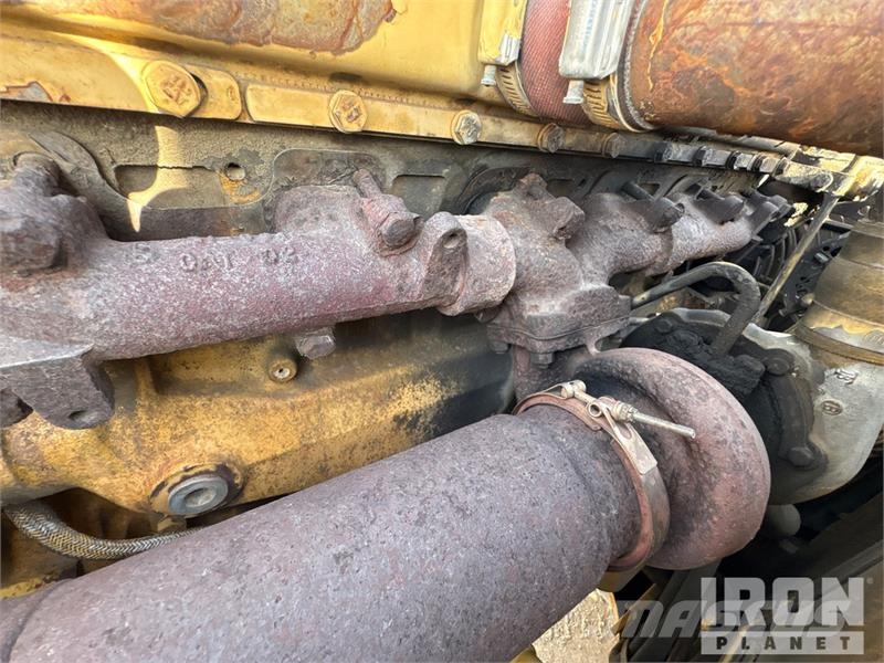 CAT 322L Kāpurķēžu ekskavatori